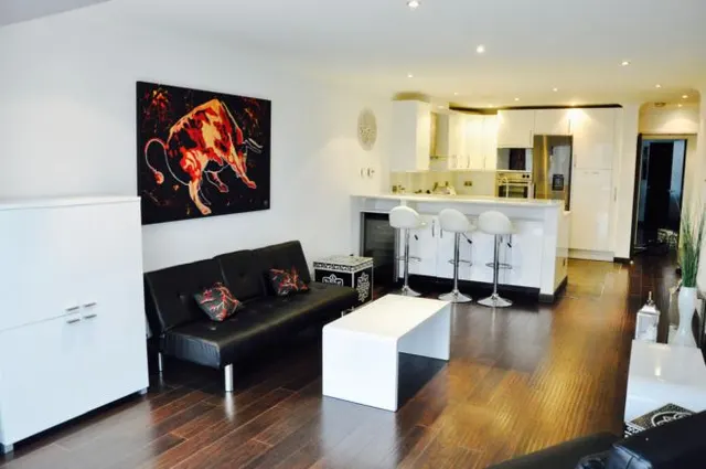 Ensign Street, London, E1, photo 3
