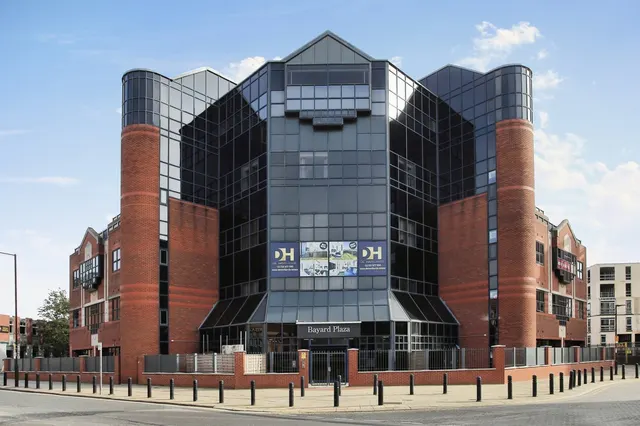 Broadway Peterborough, PE1, photo 1