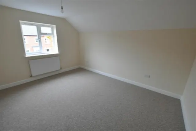 Collin Street, Uttoxeter, ST14, photo 3