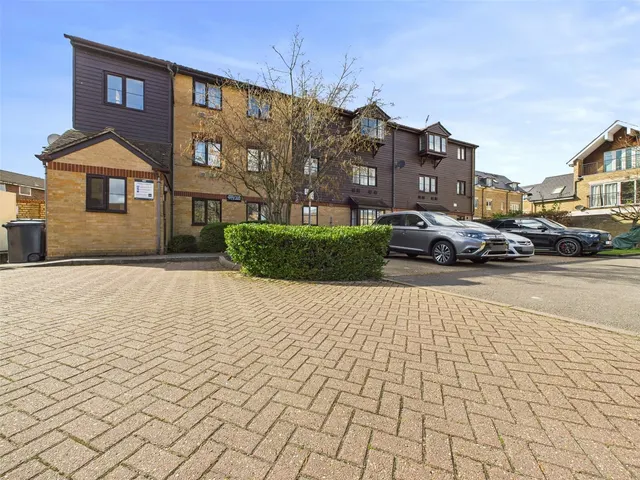Kilberry Close, Isleworth, TW7, photo 1