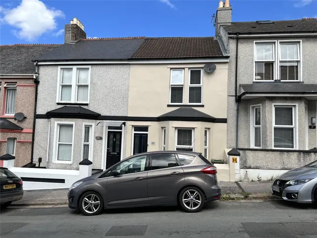 Third Avenue, Camels Head, Plymouth, Devon, PL2