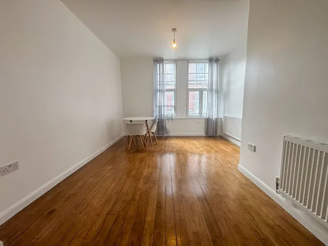 1 bedroom flat, Bowling Green Street, Leicester, LE1