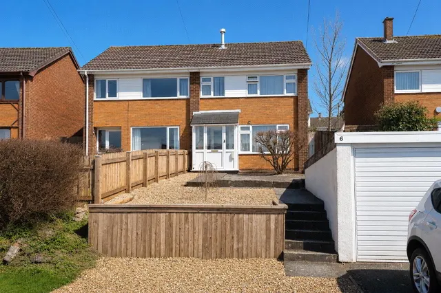 Bideford, EX39, photo 1
