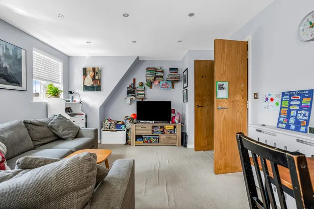 Photo 3 — Yorkes Mews, Priory Street, Ware, SG12 9DB
