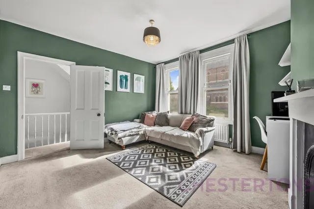 Kirkside Road, London, SE3, photo 1