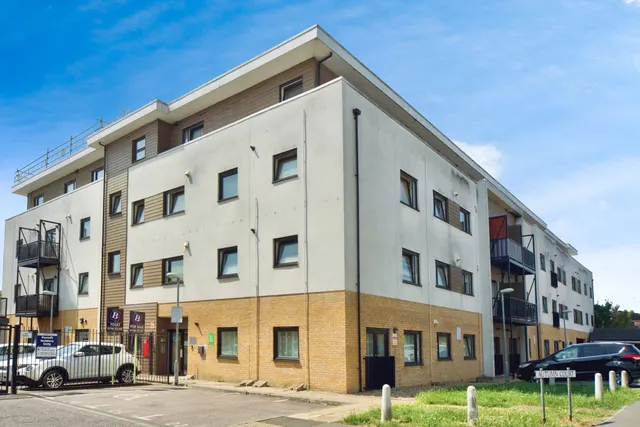 Spring Gardens, Romford, RM7, photo 2