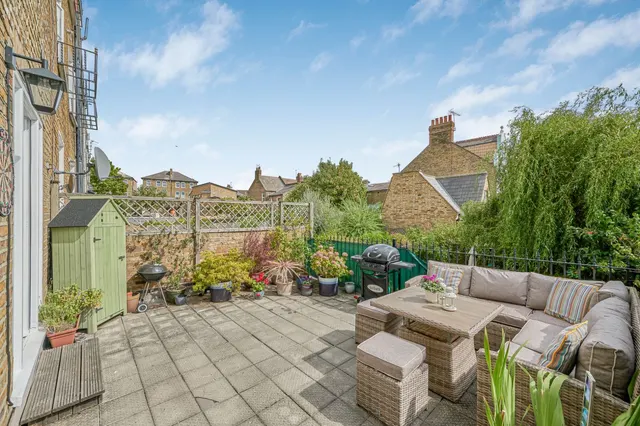 Allfarthing Lane, Wandsworth, SW18, photo 1