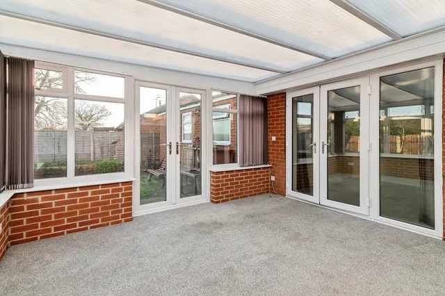 Photo 2 — Kinross Crescent, NOTTINGHAM, Nottinghamshire, NG8
