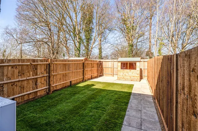 Angmering, BN16, photo 3