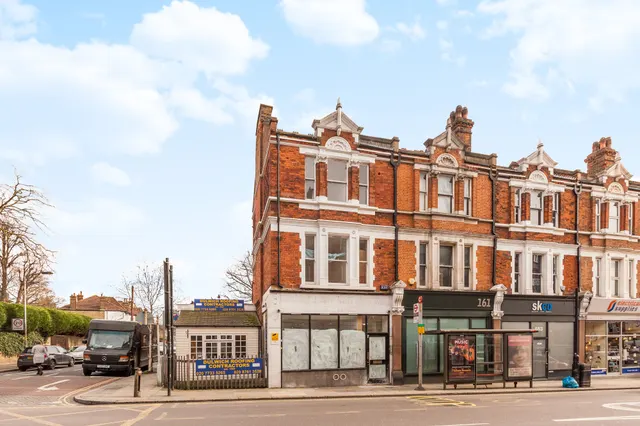 London, SE24, photo 1