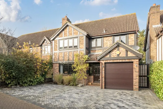 Beechwood Rise, BR7, photo 1