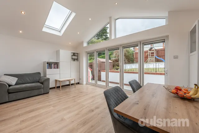 Winchester Gardens, Northfield, Birmingham, B31 2QA, photo 1