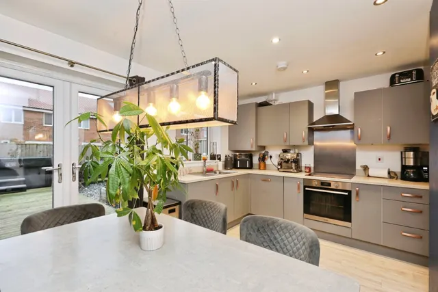Linby Drive, Bircotes, DONCASTER, photo 1