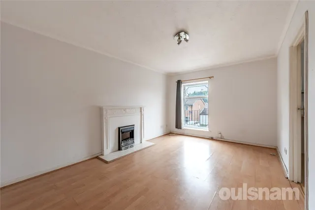 Photo 2 — Waterhaynes Close, Rednal, Birmingham, West Midlands, B45 9LE