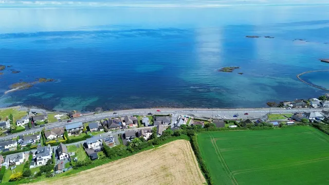 Donaghadee Road, Millisle, BT22, photo 2