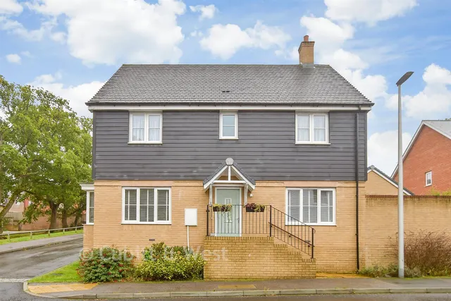 Millennium Way, Heathfield, TN21, photo 1