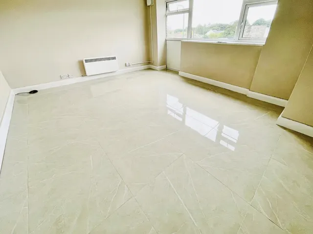 Hendre Ebbw Vale, NP23, photo 3