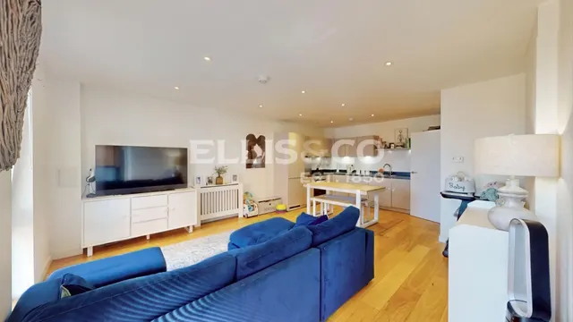 Addington Close, Southall, UB2, photo 3