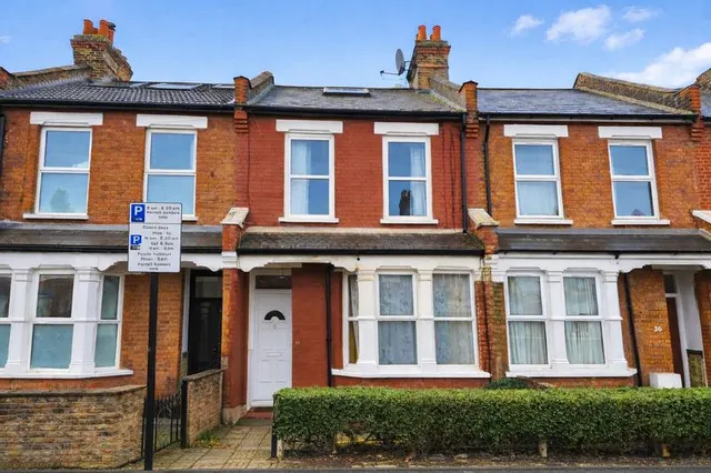 Seymour Avenue, London N17 9EB, photo 1