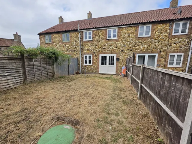 Manor House Row, Wereham, King's Lynn, photo 1