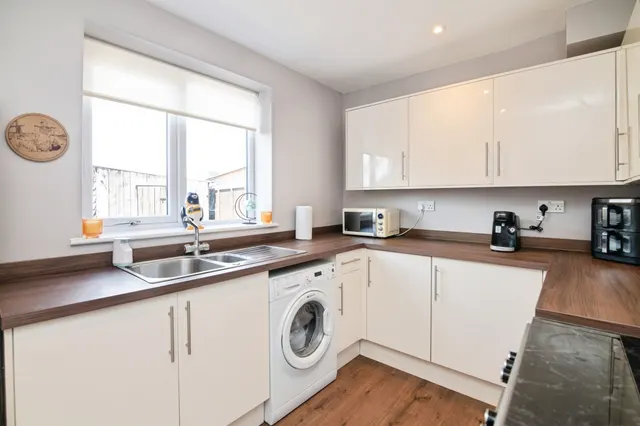 Dial Lane, West Bromwich, B70, photo 2