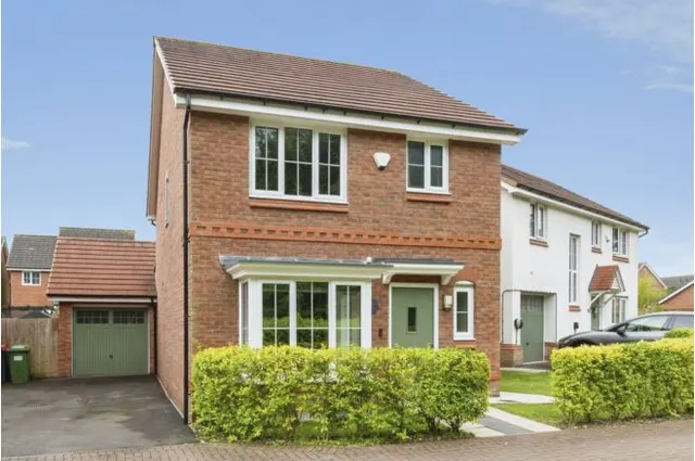 Hinkshay Road, Telford, TF4, photo 1