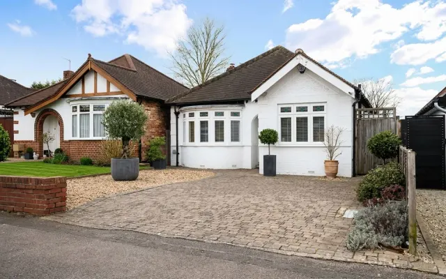 Photo 2 — St. Clair Drive, Worcester Park, KT4
