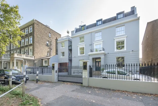 Clapham Common South Side London SW4, photo 1