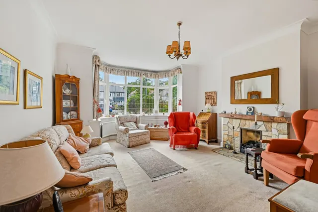 Barnfield Wood Road, Beckenham, BR3, photo 2