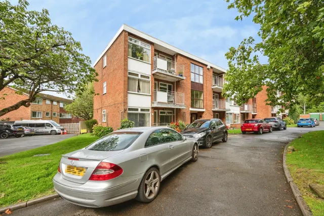 Woburn Crescent, Birmingham, photo 1