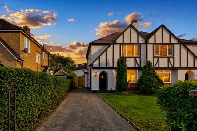 Caughall Road, Upton, CH2, photo 1