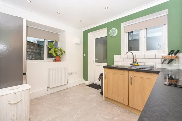 Holyhead Road, Gaerwen, photo 3