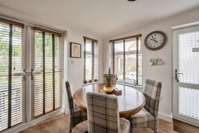 Brockenhurst Road, Hatfield, DN7, photo 3