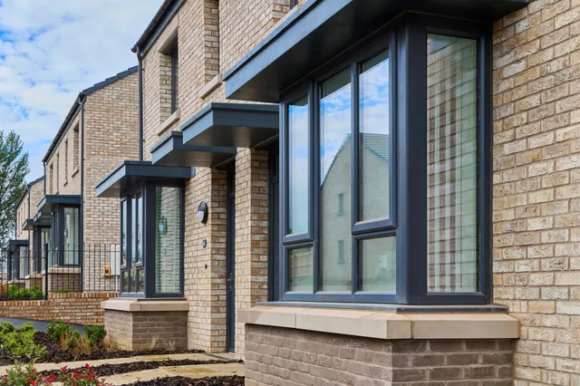 Oakdale Place, Blackwood, NP12, photo 3