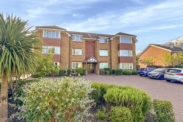 East Preston, Littlehampton, BN16, photo 1