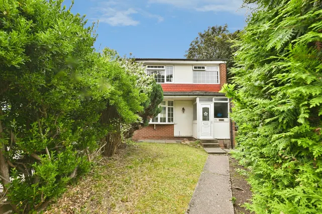 Deptford Crescent, Nottingham, photo 1