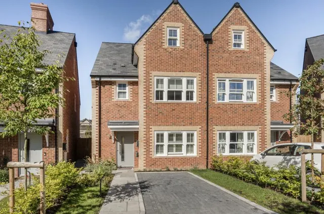 Jack Straws Lane, Headington, OX3, photo 1