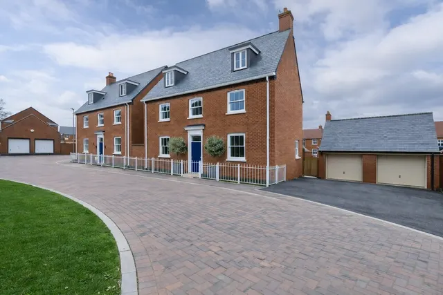 Hoe Lane, North Baddesley, Southampton, photo 1