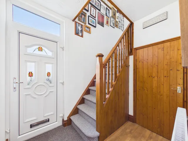 Photo 3 — Edward Street, Hinckley, LE10