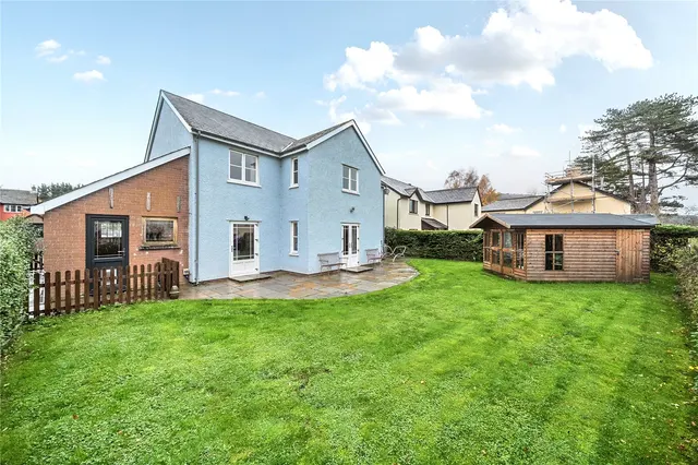 Photo 3 — Lake View Close, Llangorse, Brecon, Powys, LD3 7US