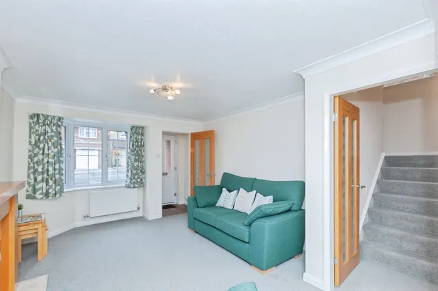 Sanderson Close, Whetstone, LE8, photo 3