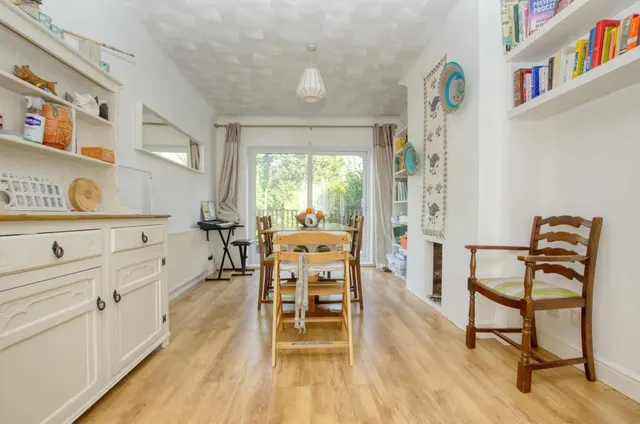 Photo 3 — Archery Grove, Southampton, SO19 9EY