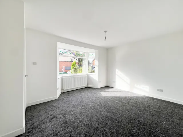Louisa Street, Openshaw, M11, photo 3