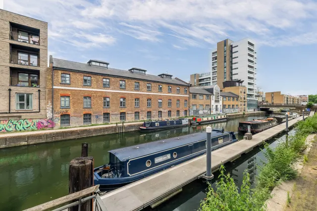 Photo 2 — Coalmakers Wharf, London, E14