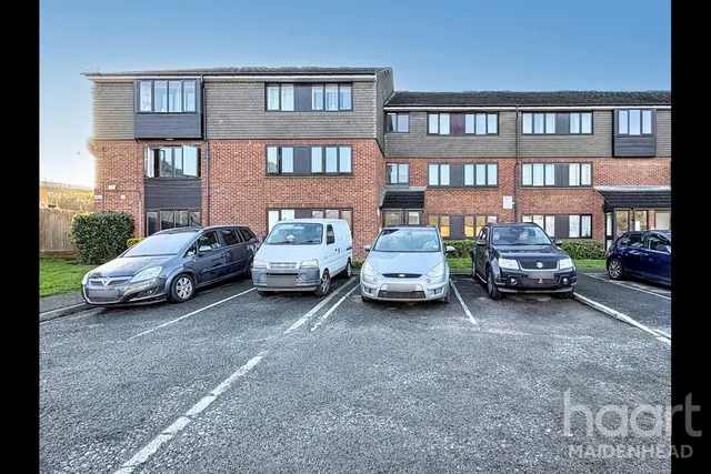 Norden Road, Maidenhead, SL6, photo 1