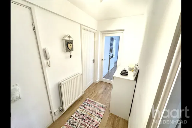 Norden Road, Maidenhead, SL6, photo 2