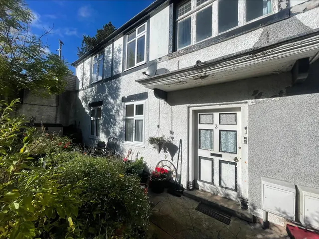 Groes Road, Colwyn Bay, LL29, photo 1