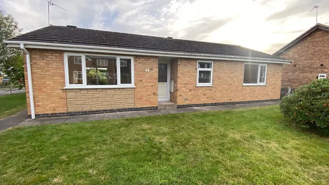 Claremont Drive, Ravenstone, LE67, photo 1