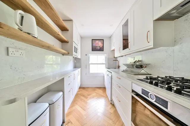 Coldharbour Lane, Brixton, SW9, photo 3