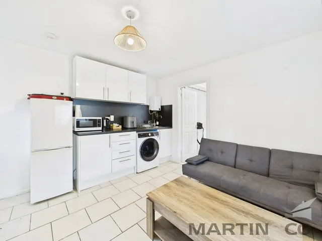 St Andrews Road, Southsea, PO5, photo 3